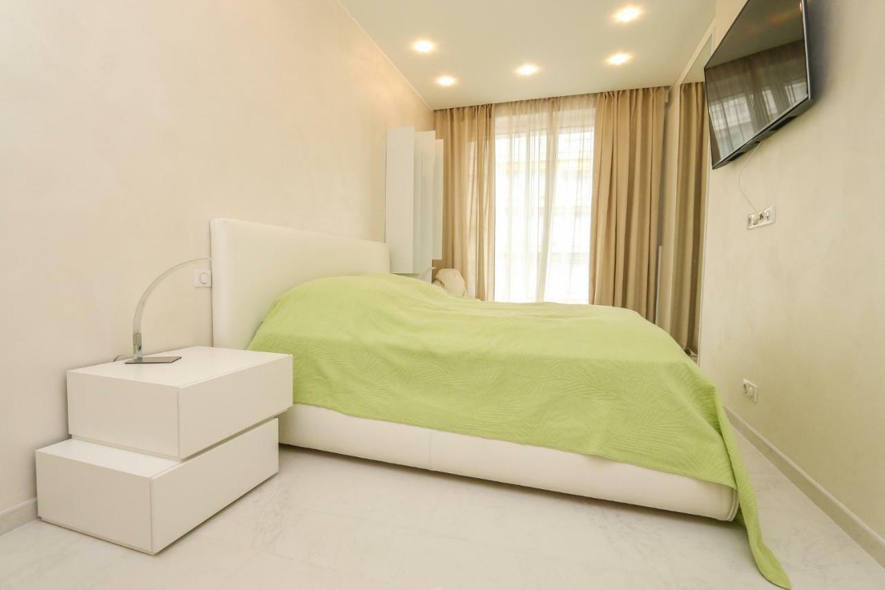Seafront Modern Apartment Nice Extérieur photo